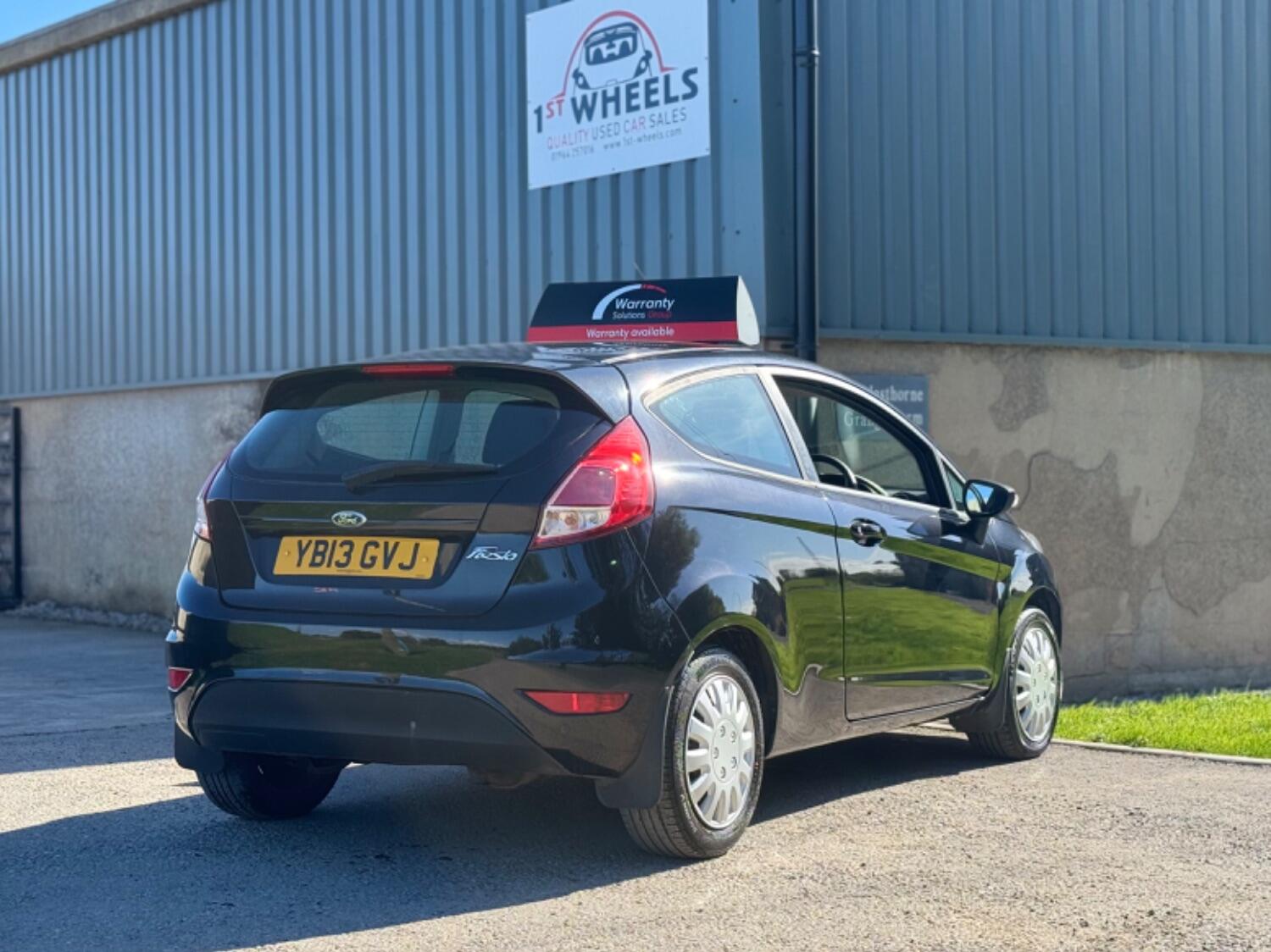 Used Ford Fiesta 2013 for sale - 76082618: Photo 5