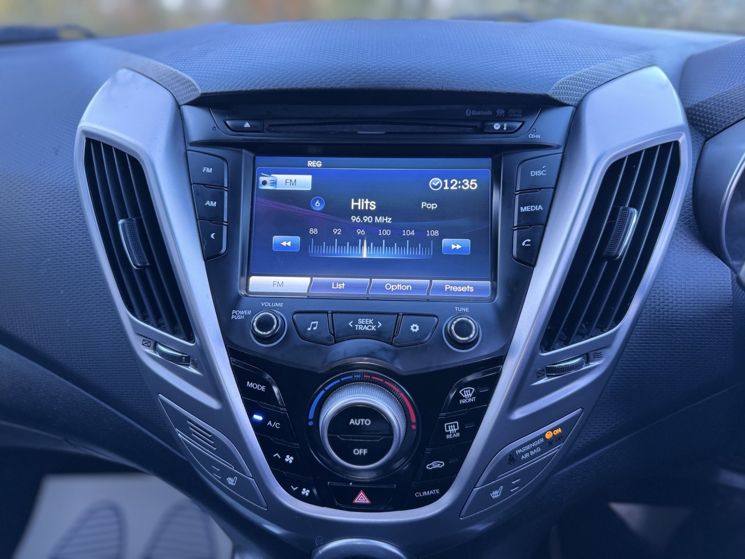 Used Hyundai Veloster 2012 for sale - 76476934: Photo 21