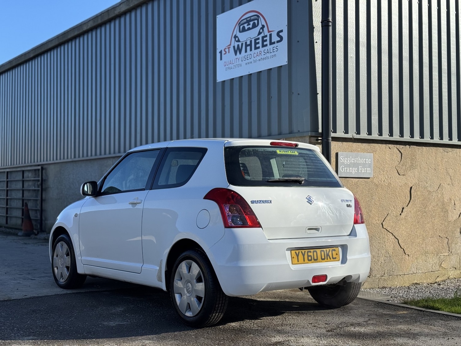 Used Suzuki Swift 2011 for sale - 77564208: Photo 11