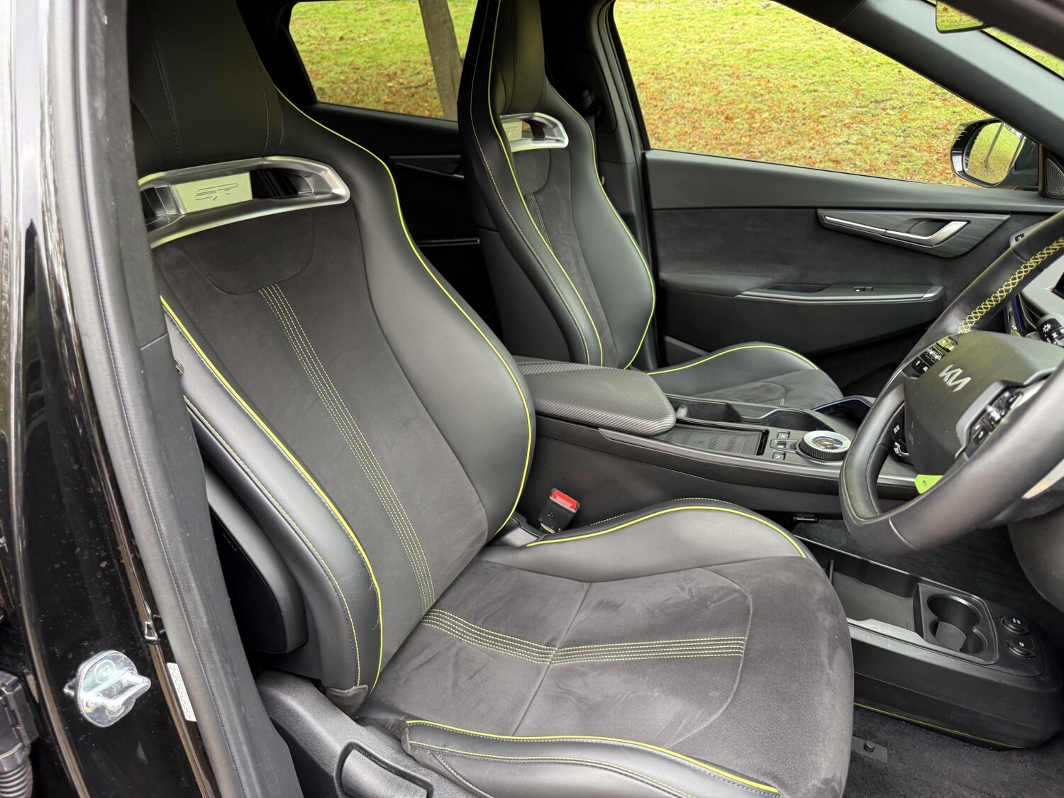 Used Kia EV6 2023 for sale - 77459953: Photo 14