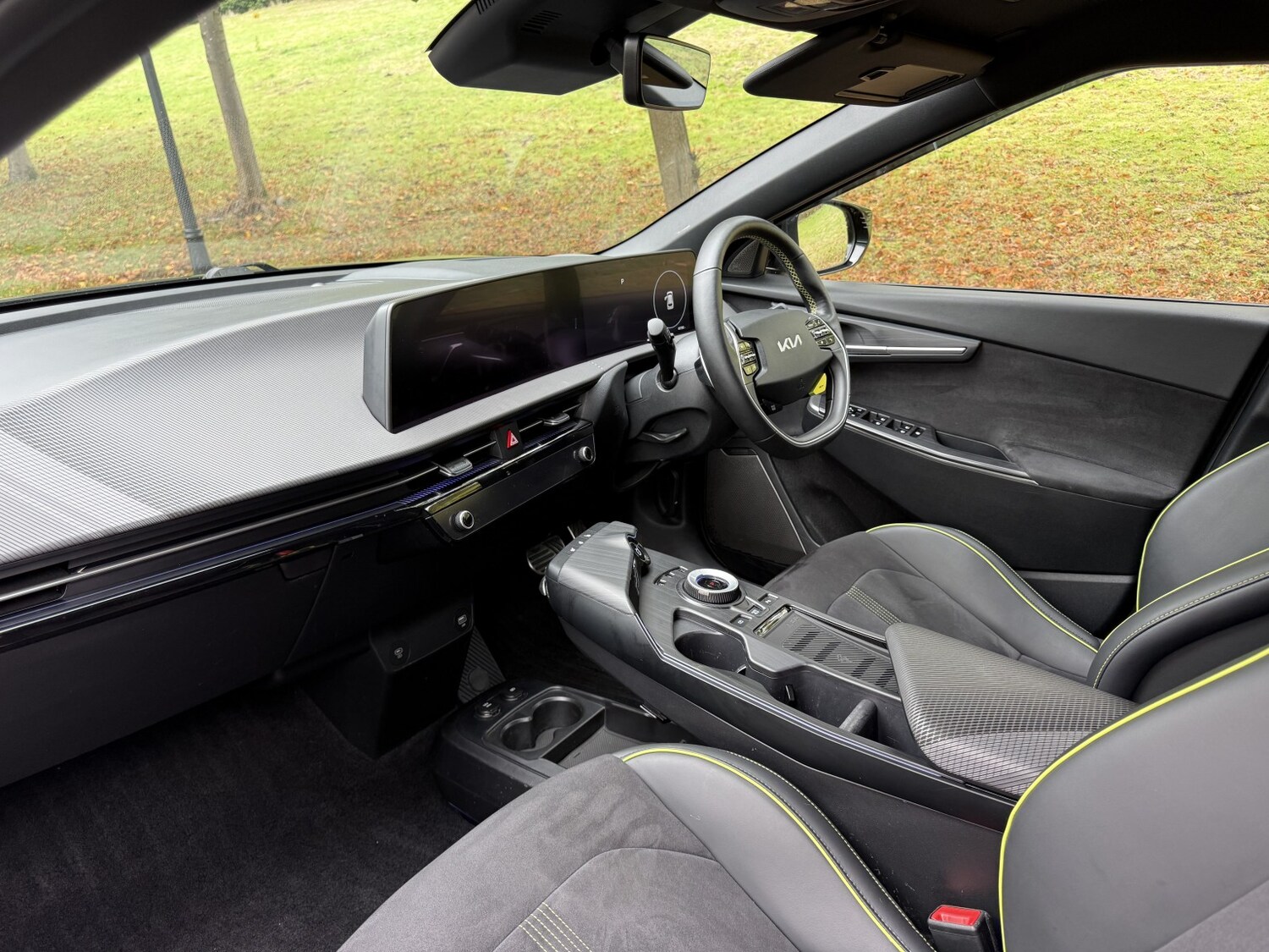 Used Kia EV6 2023 for sale - 77459953: Photo 15