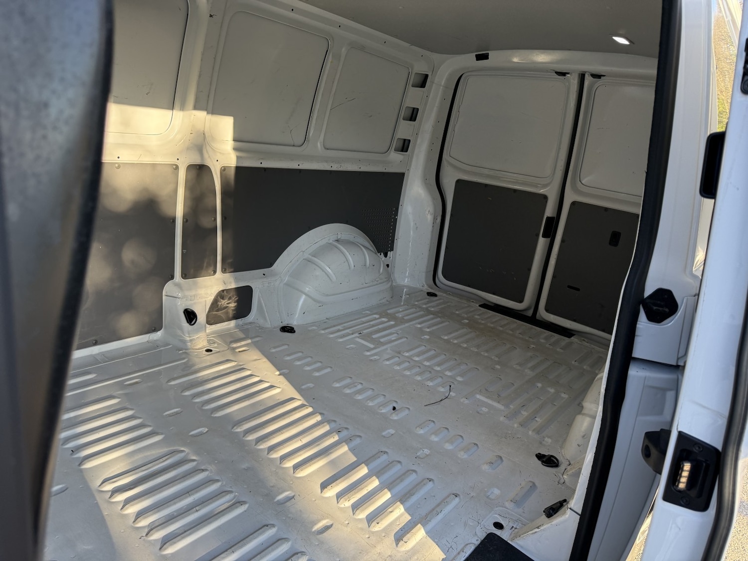 Used Volkswagen Transporter 2021 for sale - 77459908: Photo 13