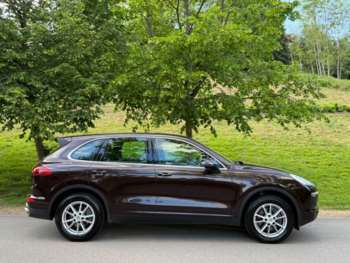 Used Porsche Cayenne 2014 for sale - 74656438: Photo
