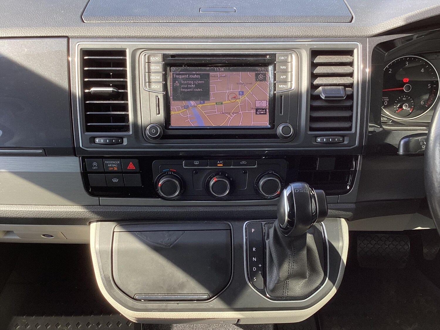 Used Volkswagen Transporter 2019 for sale - 78205383: Photo 14