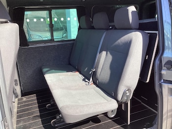 Used Volkswagen Transporter 2019 for sale - 78205383: Photo