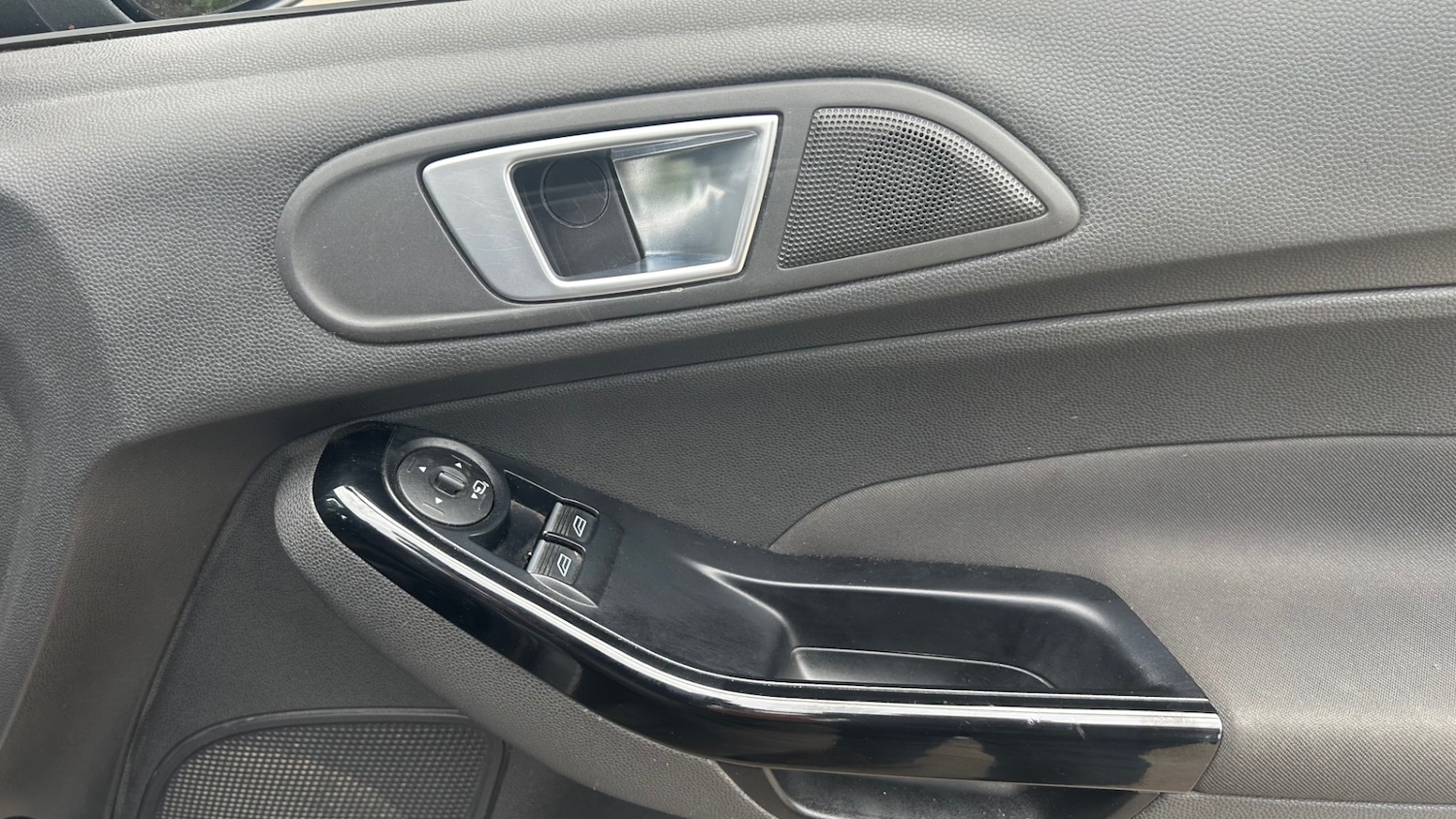 Used Ford Fiesta 2015 for sale - 76987173: Photo 19