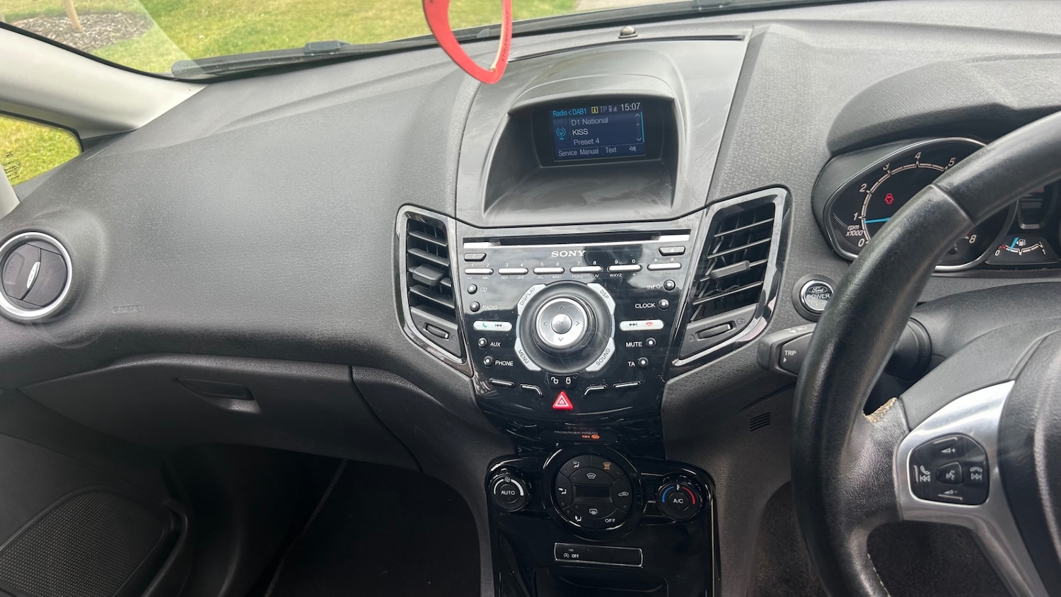 Used Ford Fiesta 2015 for sale - 76987173: Photo 20