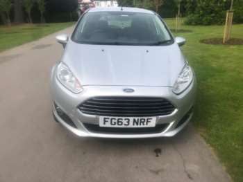 2013 (63) - 1.25 82 Zetec 5dr