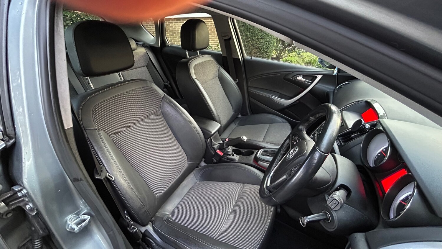 Used Vauxhall Astra 2012 for sale - 77326029: Photo 14