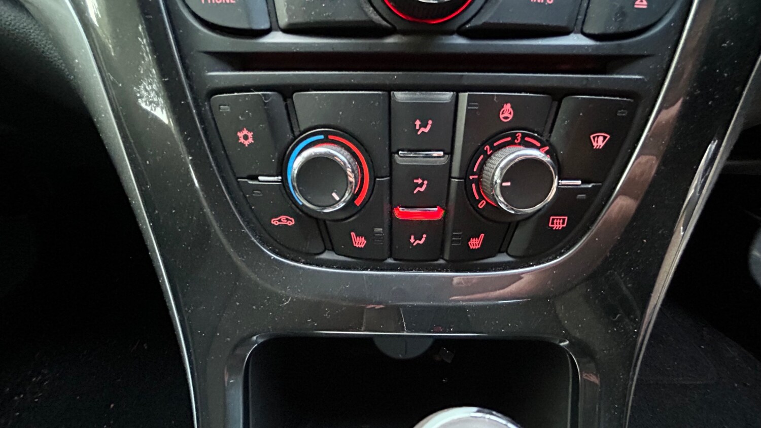 Used Vauxhall Astra 2012 for sale - 77326029: Photo 19