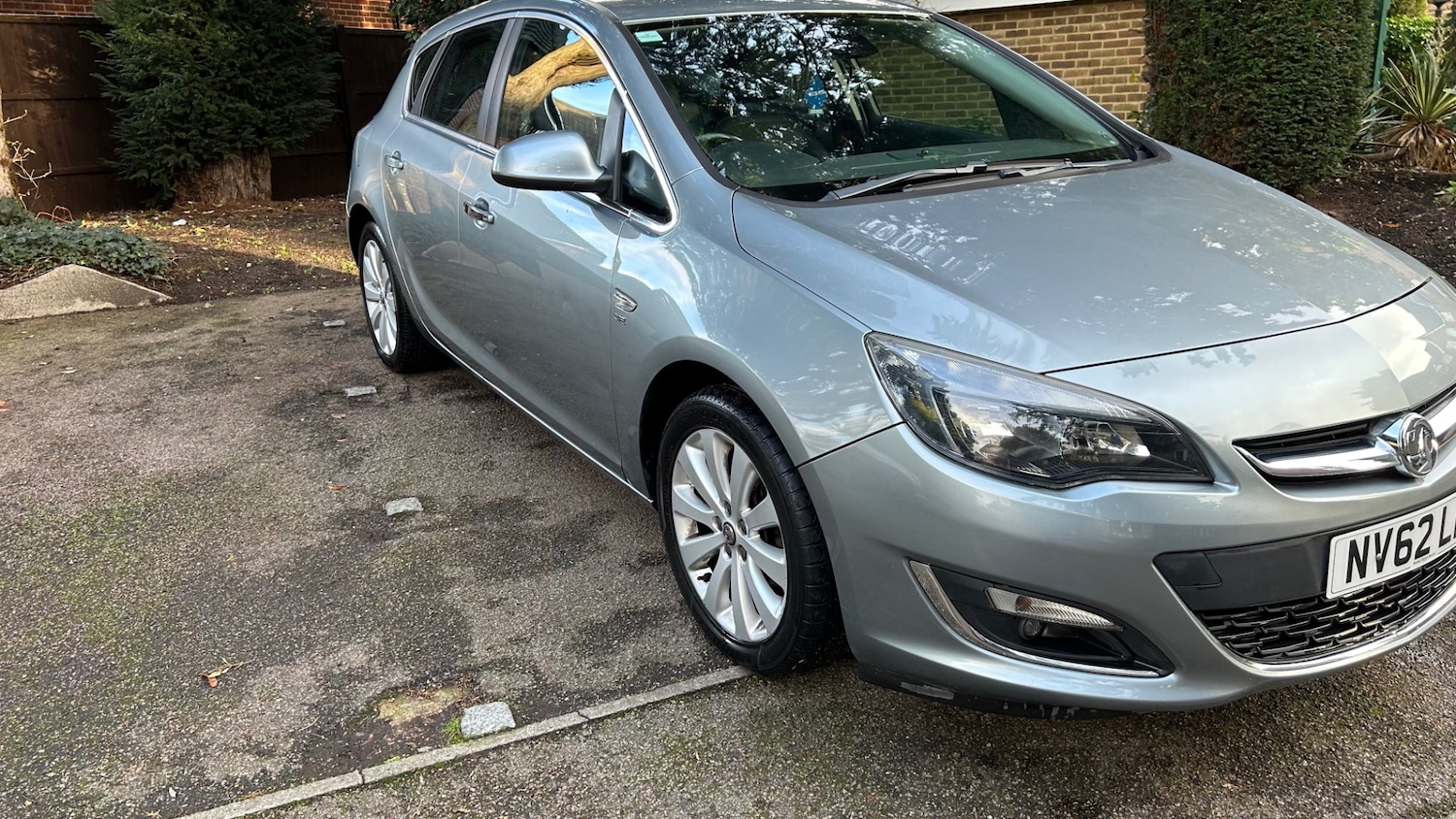 Used Vauxhall Astra 2012 for sale - 77326029: Photo 8