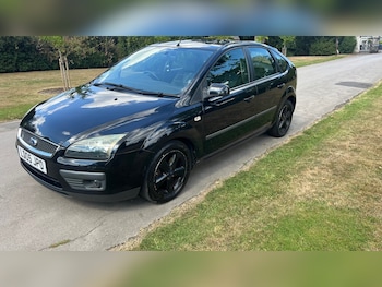 Used Ford Focus 2005 for sale - 75653204: Photo