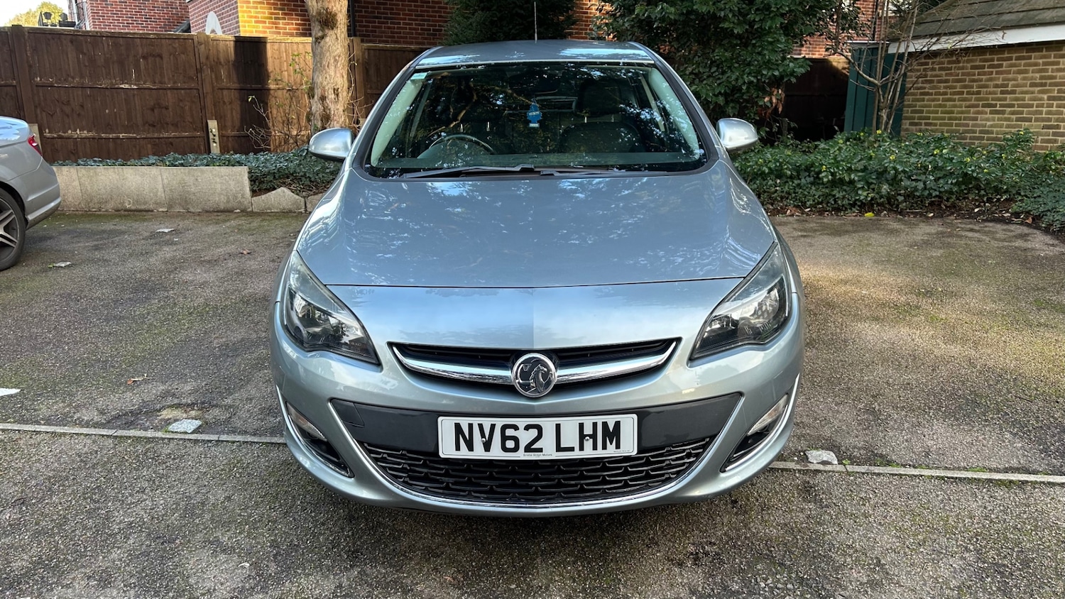 Used Vauxhall Astra 2012 for sale - 78063723: Photo 1