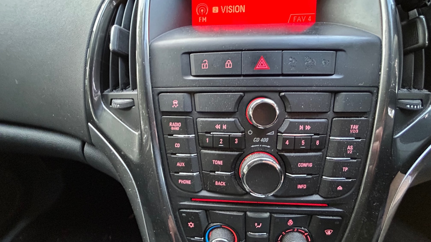 Used Vauxhall Astra 2012 for sale - 78063723: Photo 15