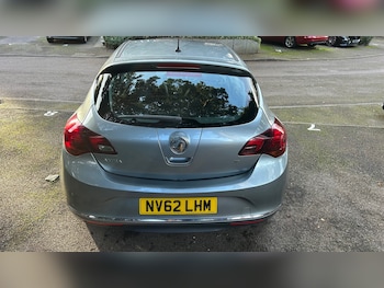Used Vauxhall Astra 2012 for sale - 78063723: Photo
