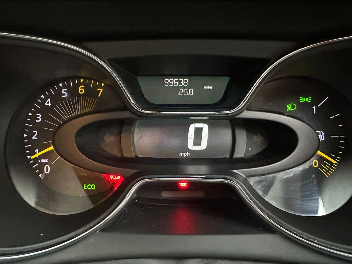 Used Renault Captur 2014 for sale - 77595739: Photo 10