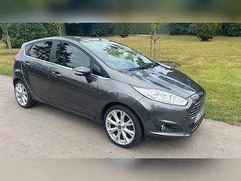 Used Ford Fiesta 2015 for sale - 76141471: Photo 3