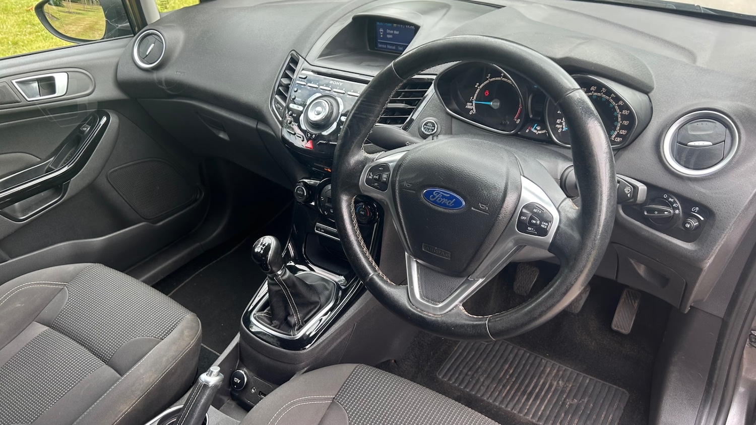 Used Ford Fiesta 2015 for sale - 77739351: Photo 12