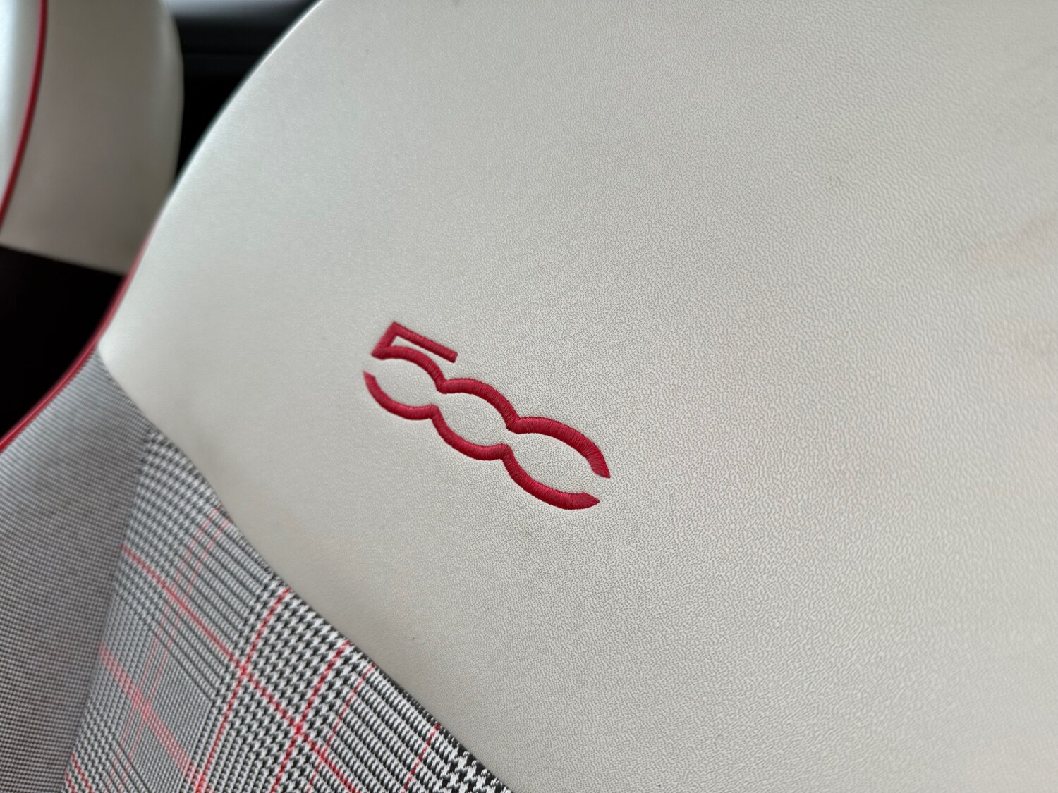 Used Fiat 500 2015 for sale - 76466127: Photo 28