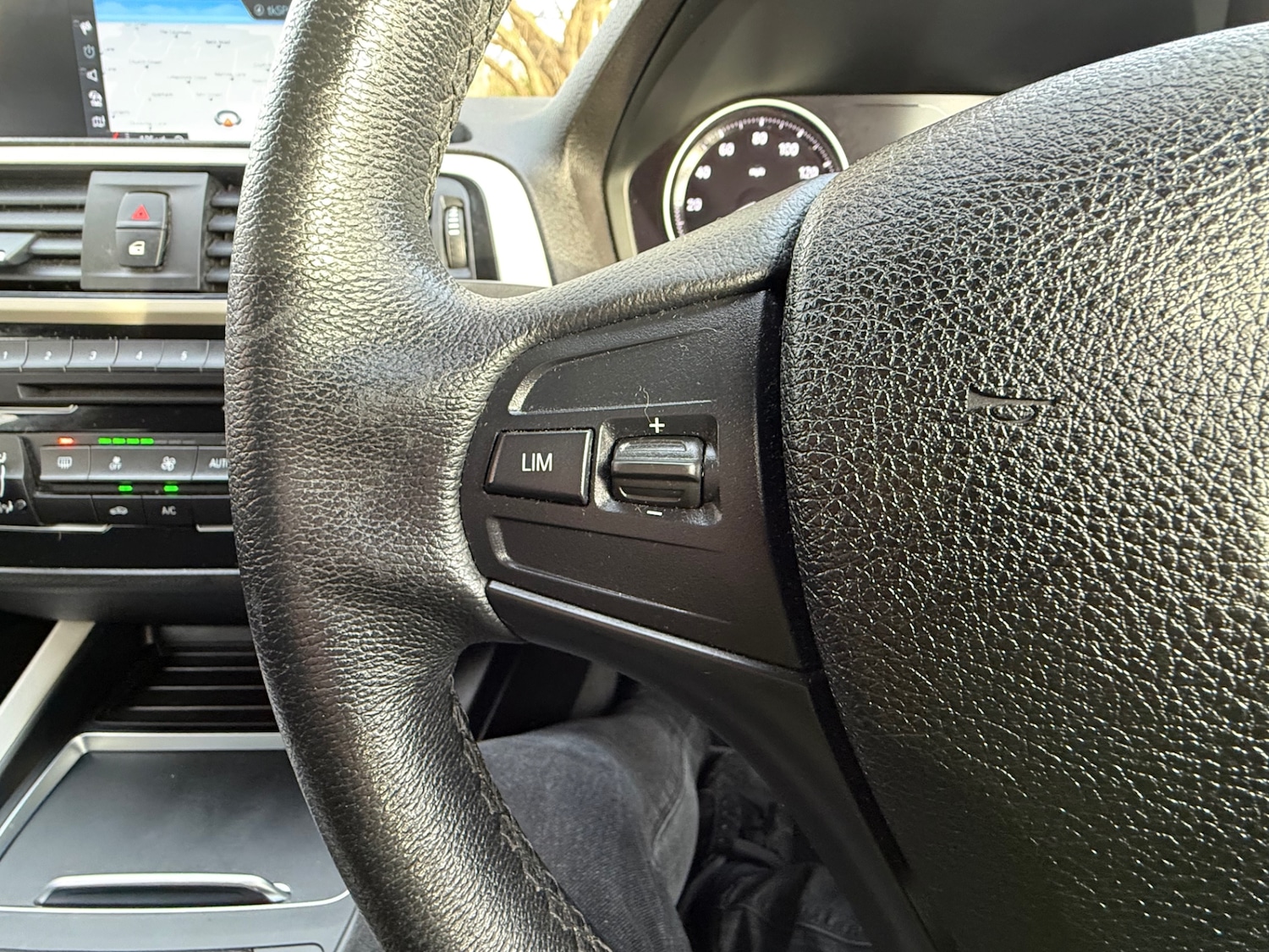 Used BMW 1 Series 2018 for sale - 77079322: Photo 29