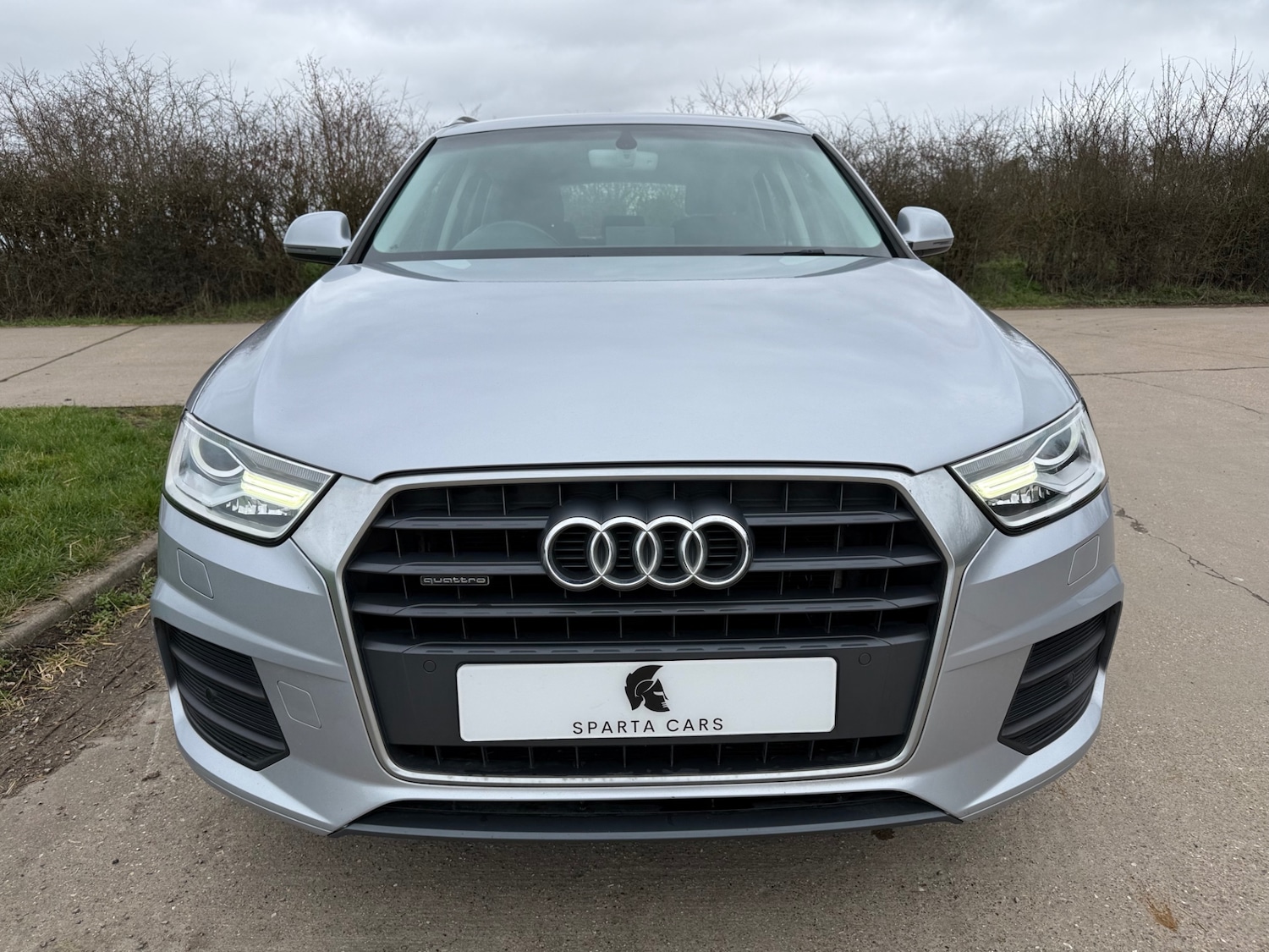 Used Audi Q3 2016 for sale - 77619435: Photo 2