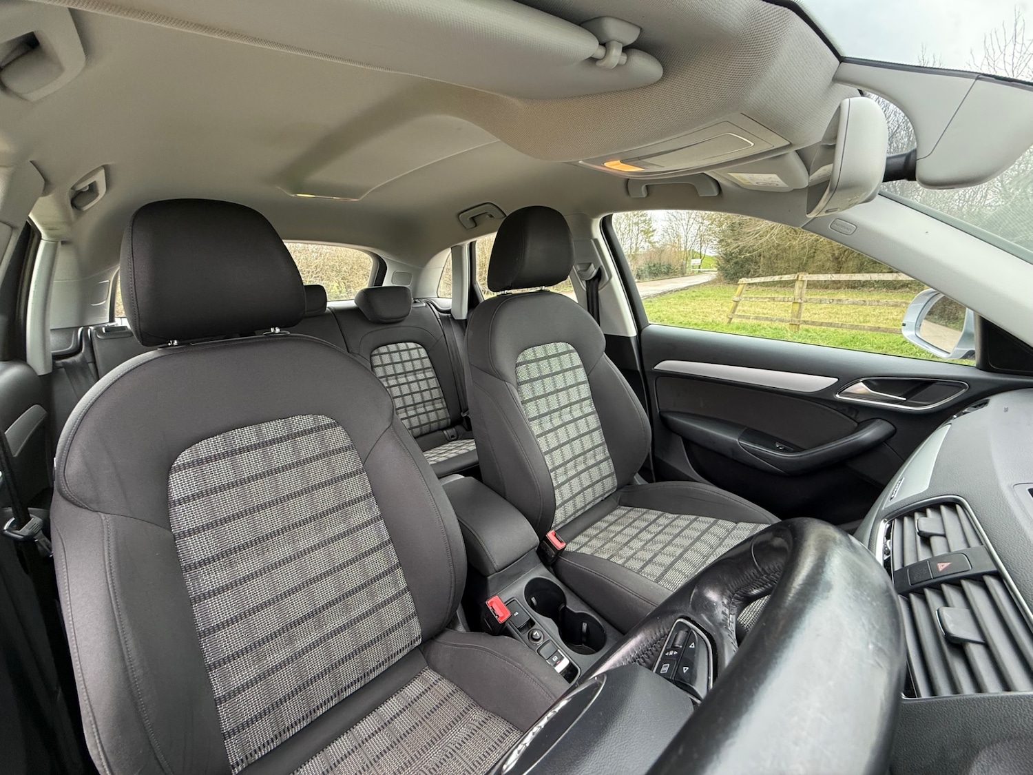 Used Audi Q3 2016 for sale - 77619435: Photo 21