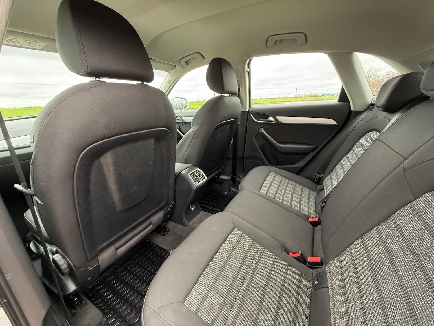 Used Audi Q3 2016 for sale - 77619435: Photo 24