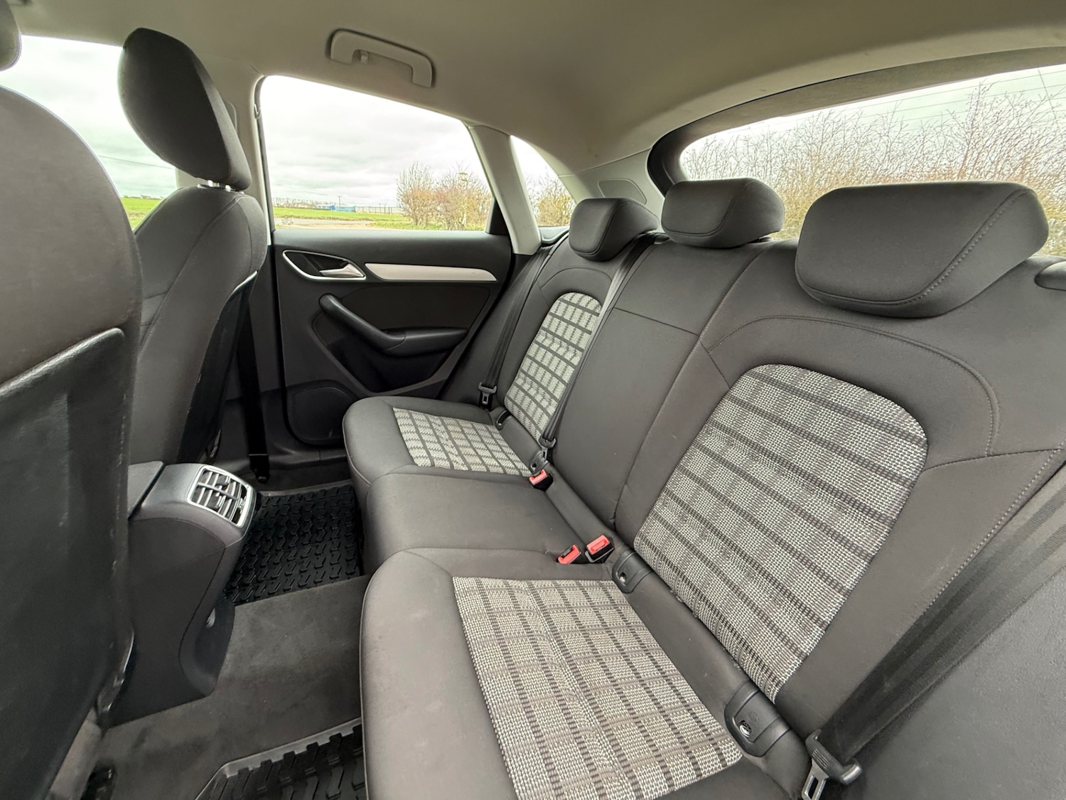 Used Audi Q3 2016 for sale - 77619435: Photo 29