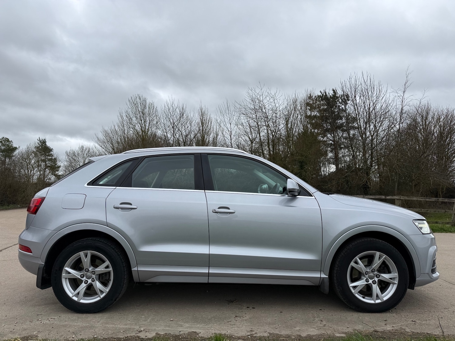 Used Audi Q3 2016 for sale - 77619435: Photo 5