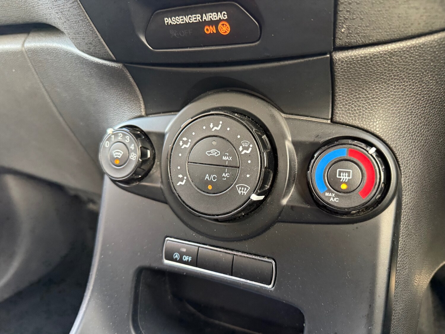 Used Ford Fiesta 2016 for sale - 76557151: Photo 34