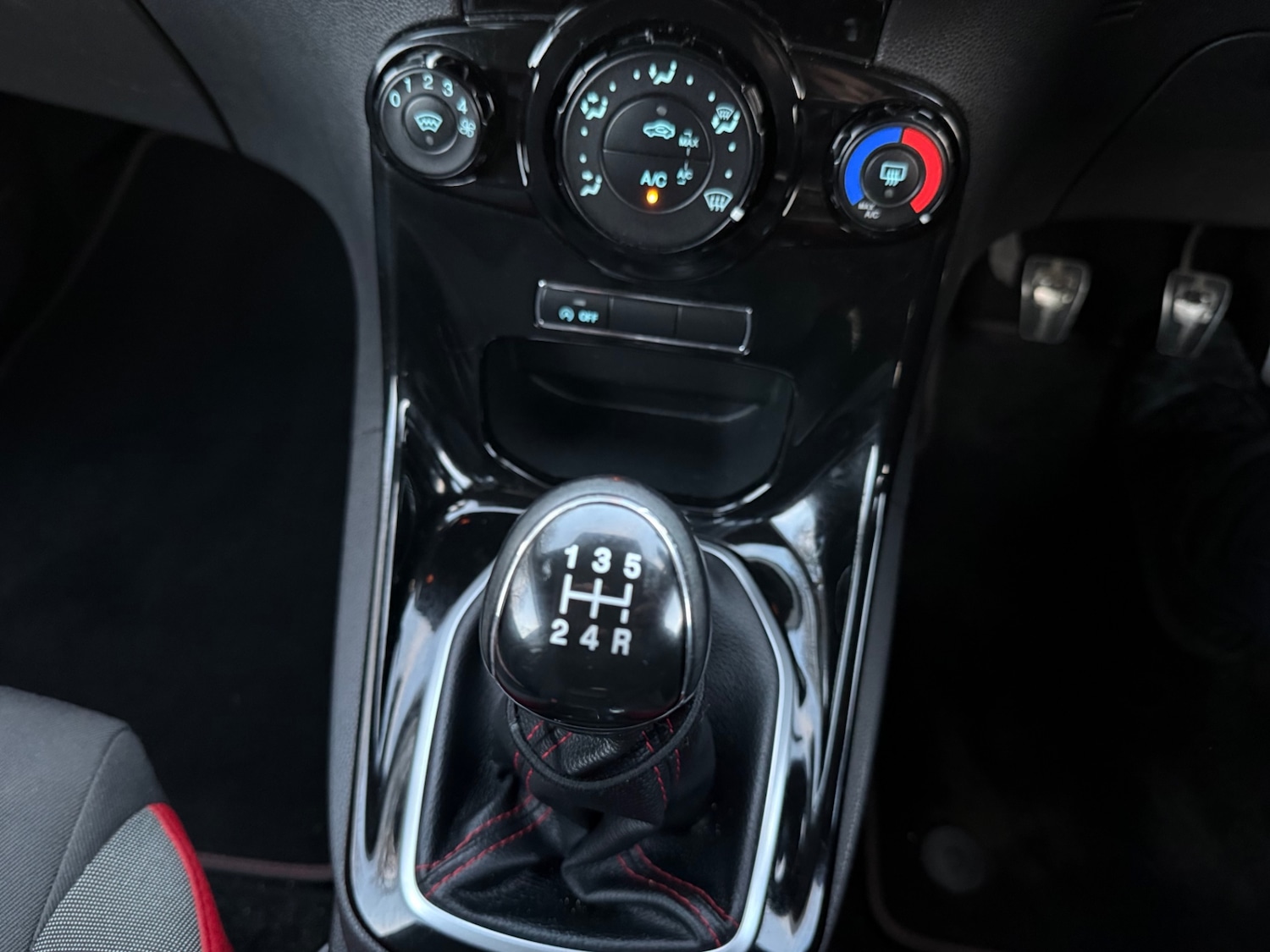 Used Ford Fiesta 2014 for sale - 77201485: Photo 25