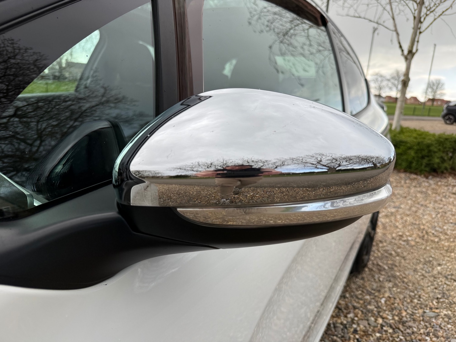 Used Peugeot 208 2015 for sale - 77985115: Photo 14