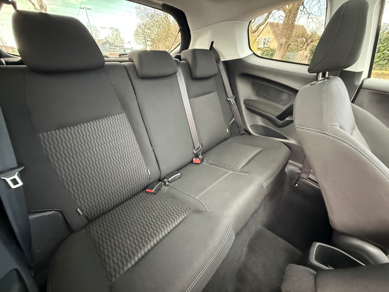 Used Peugeot 208 2015 for sale - 77985115: Photo 29