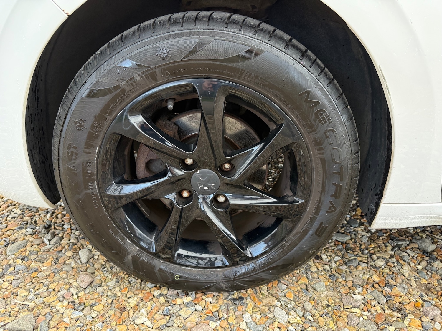 Used Peugeot 208 2015 for sale - 77985115: Photo 35