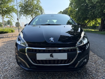 Used Peugeot 208 2018 for sale - 78668877: Photo