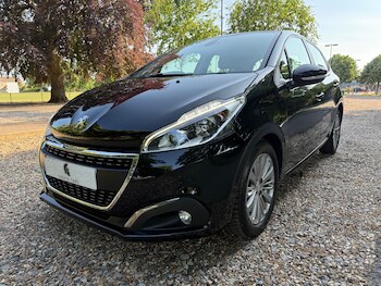Used Peugeot 208 2018 for sale - 78668877: Photo