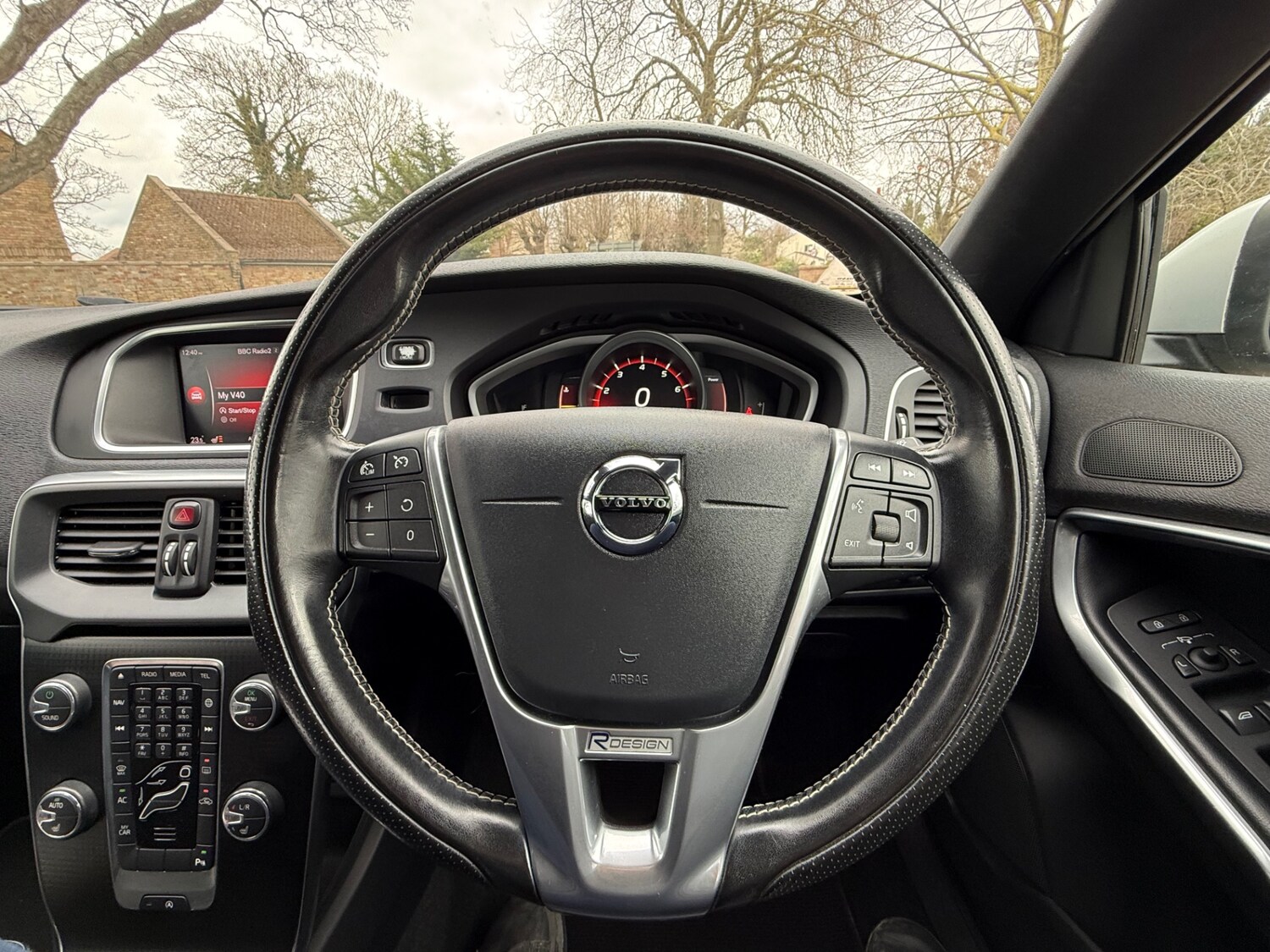 Used Volvo V40 2018 for sale - 77688634: Photo 23