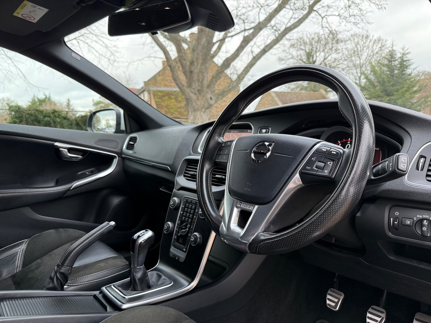 Used Volvo V40 2018 for sale - 77688634: Photo 26