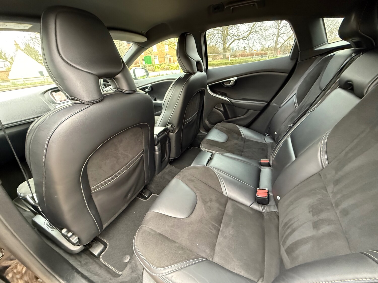 Used Volvo V40 2018 for sale - 77688634: Photo 27