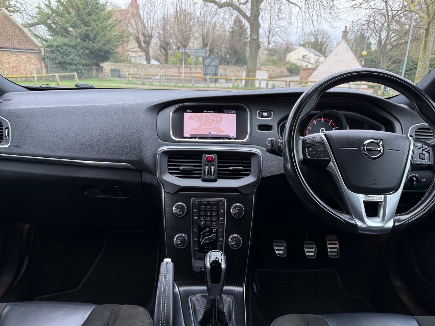 Used Volvo V40 2018 for sale - 77688634: Photo 34