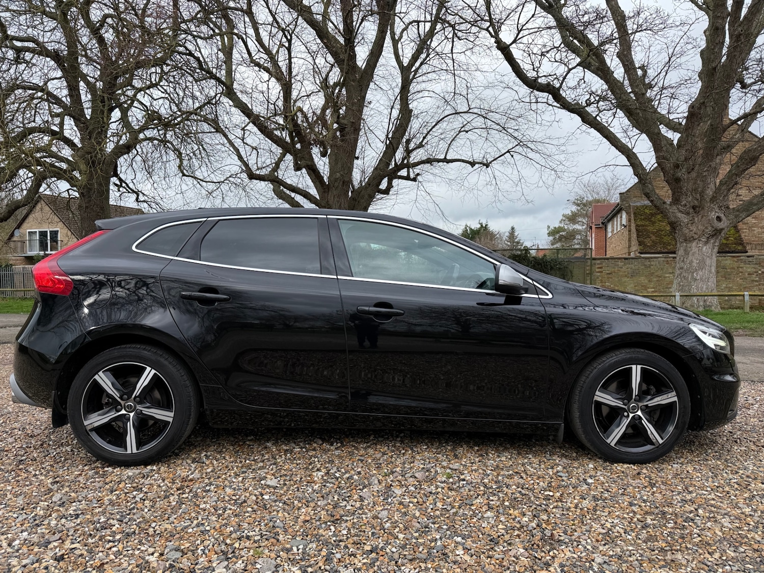 Used Volvo V40 2018 for sale - 77688634: Photo 5