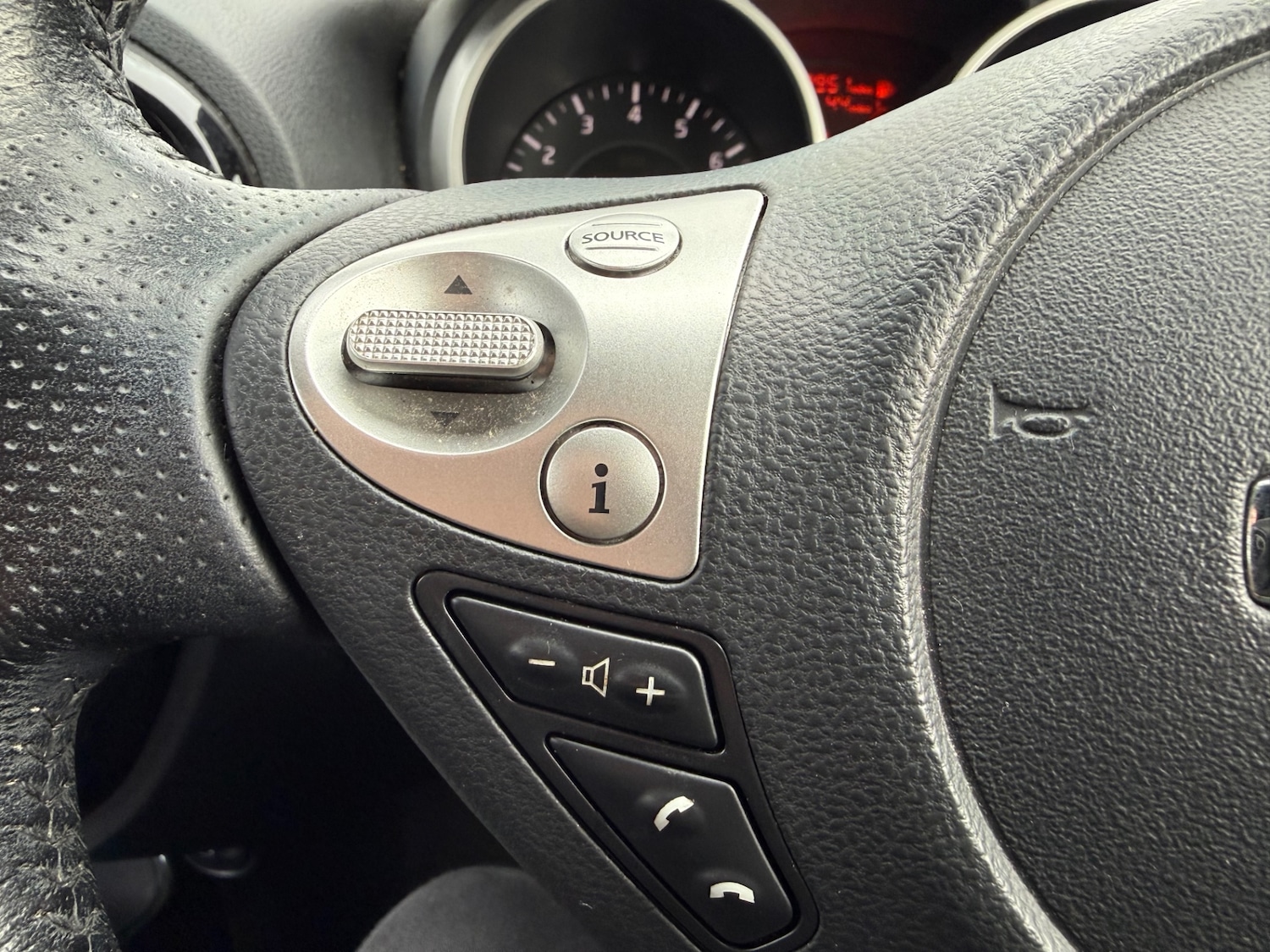 Used Nissan Juke 2016 for sale - 77502292: Photo 35