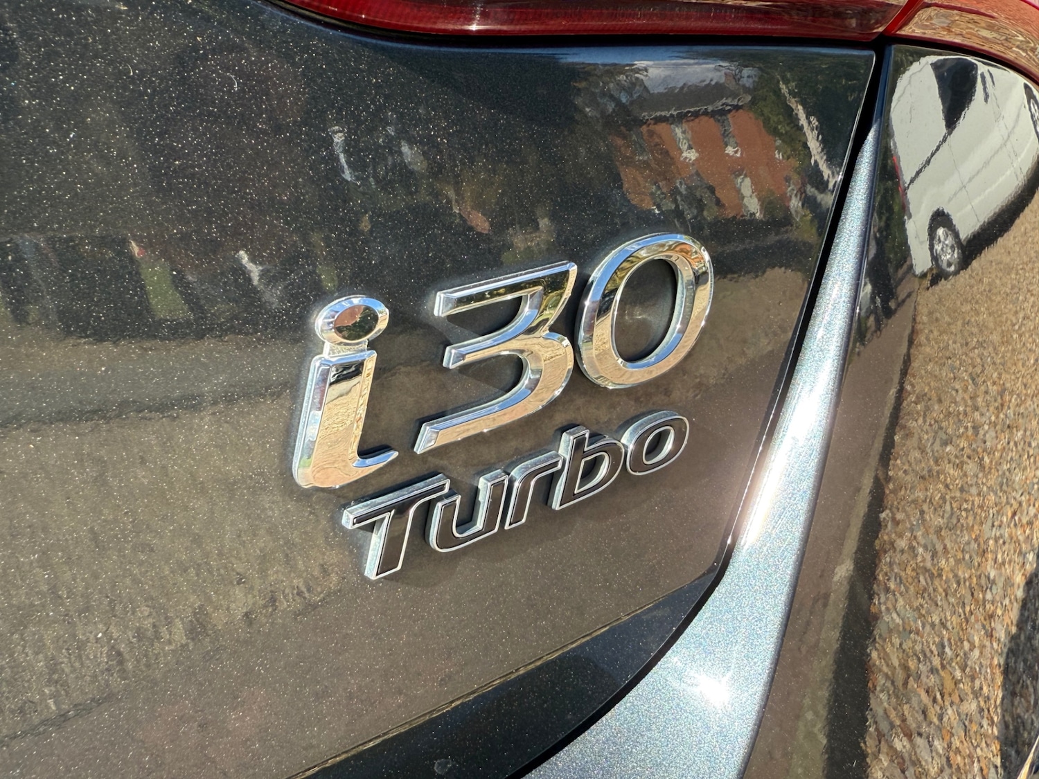 Used Hyundai i30 2015 for sale - 75746253: Photo 12