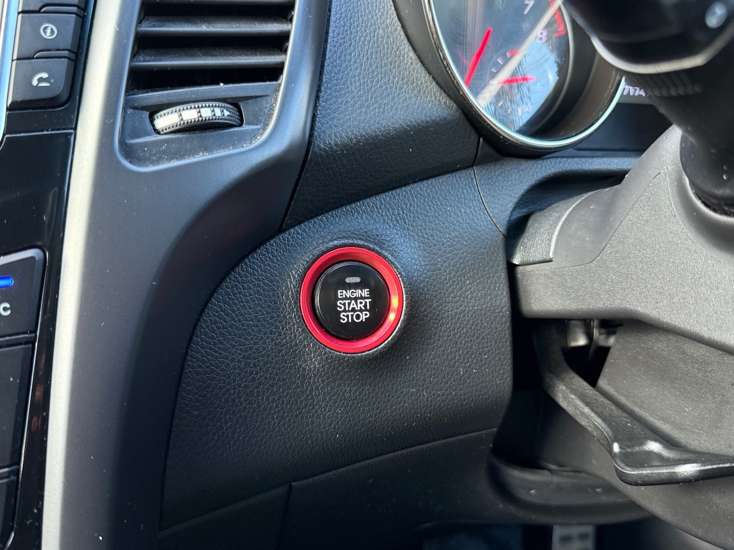 Used Hyundai i30 2015 for sale - 75746253: Photo 24