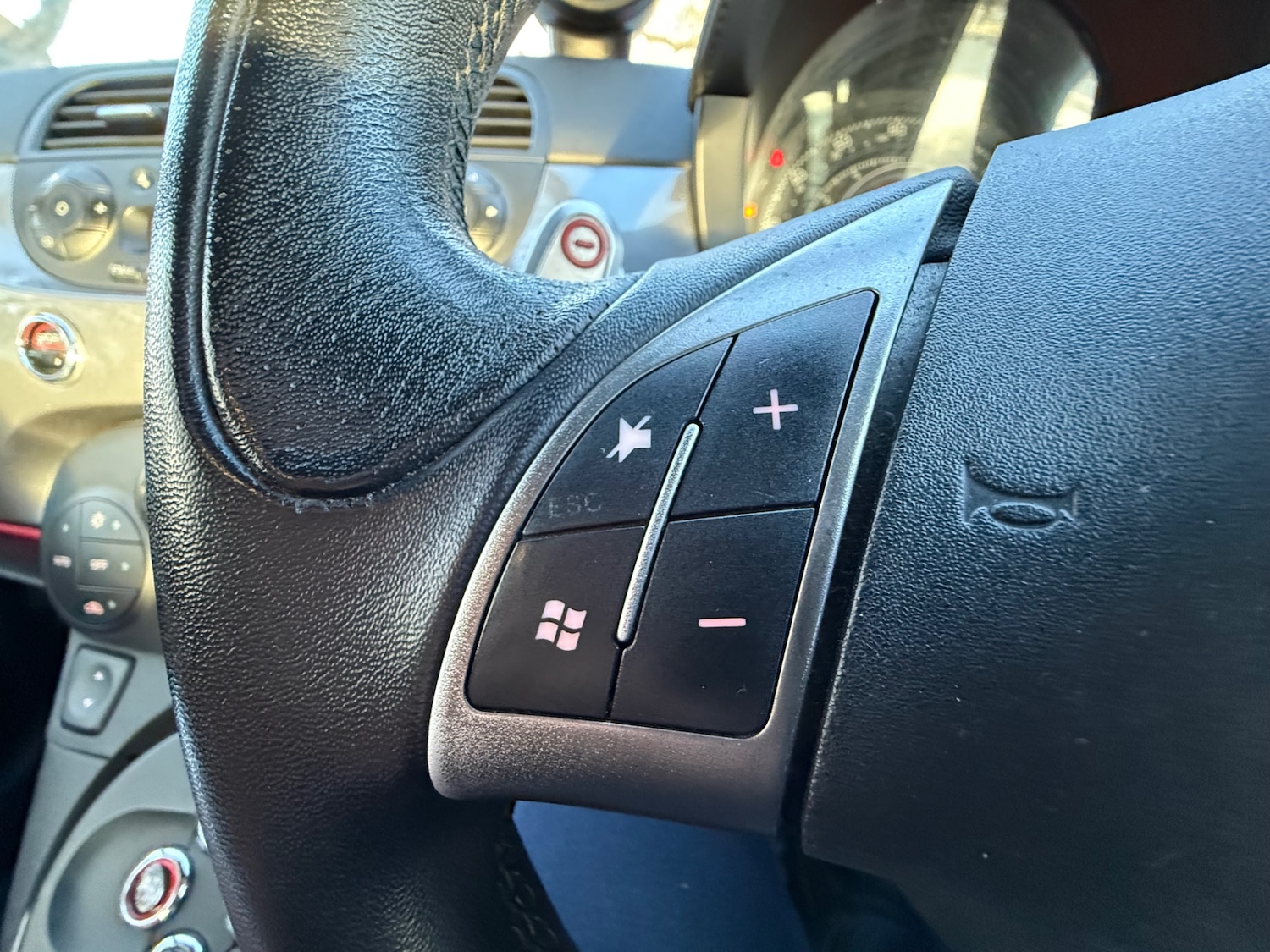 Used Abarth 500 2010 for sale - 77519683: Photo 33