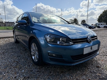 Used Volkswagen Golf 2014 for sale - 76027616: Photo