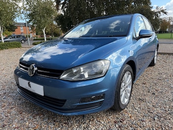 Used Volkswagen Golf 2014 for sale - 76027616: Photo