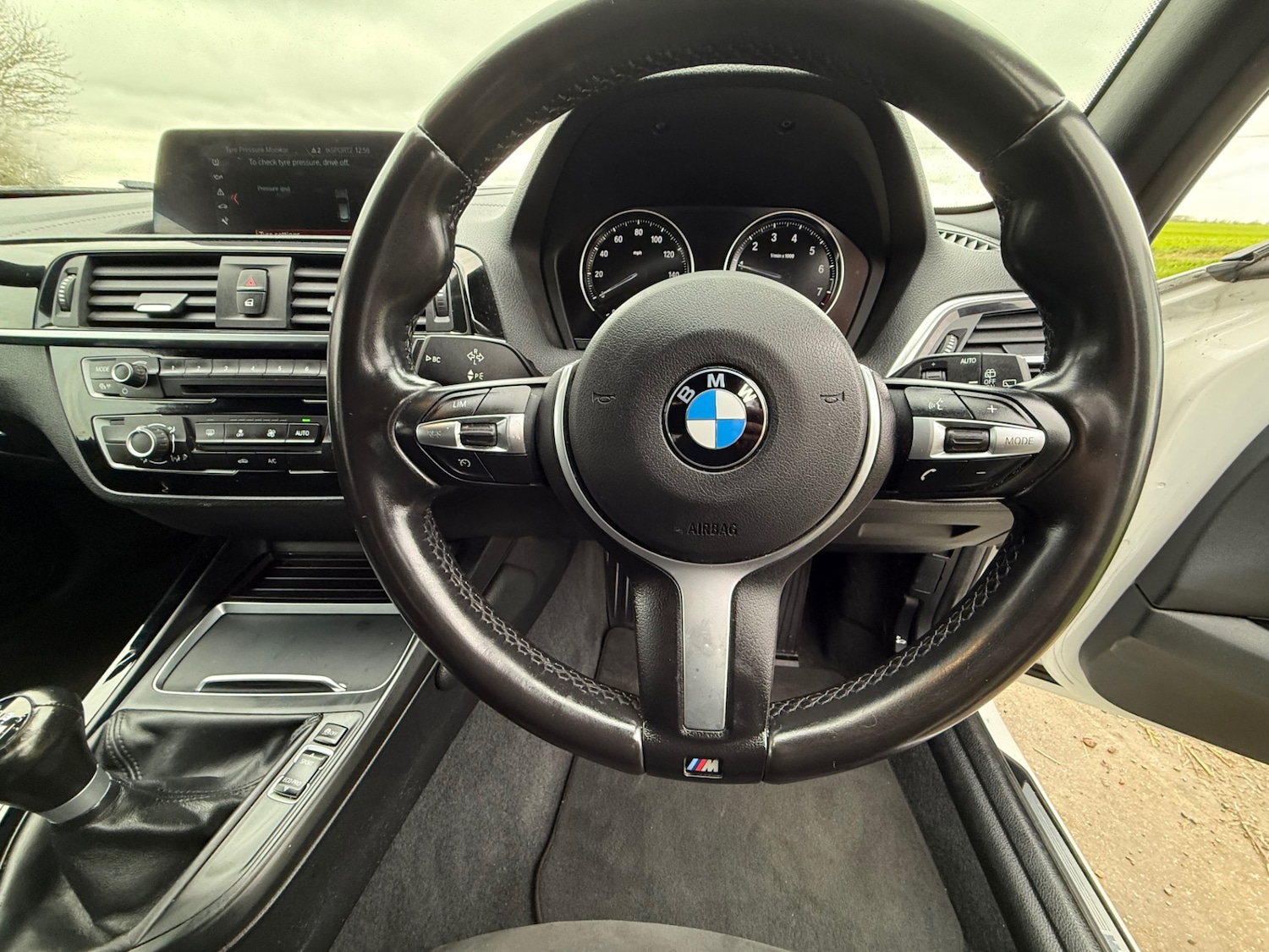 Used BMW 1 Series 2017 for sale - 77619446: Photo 23