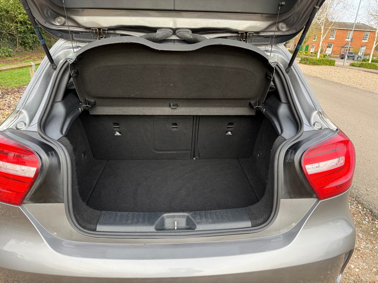 Used Mercedes-Benz A-Class 2015 for sale - 77878063: Photo 10