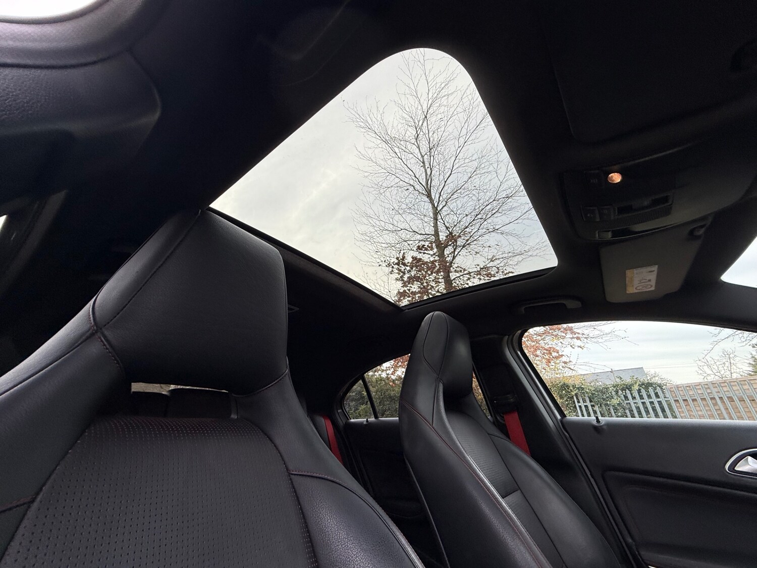 Used Mercedes-Benz A-Class 2015 for sale - 77878063: Photo 24